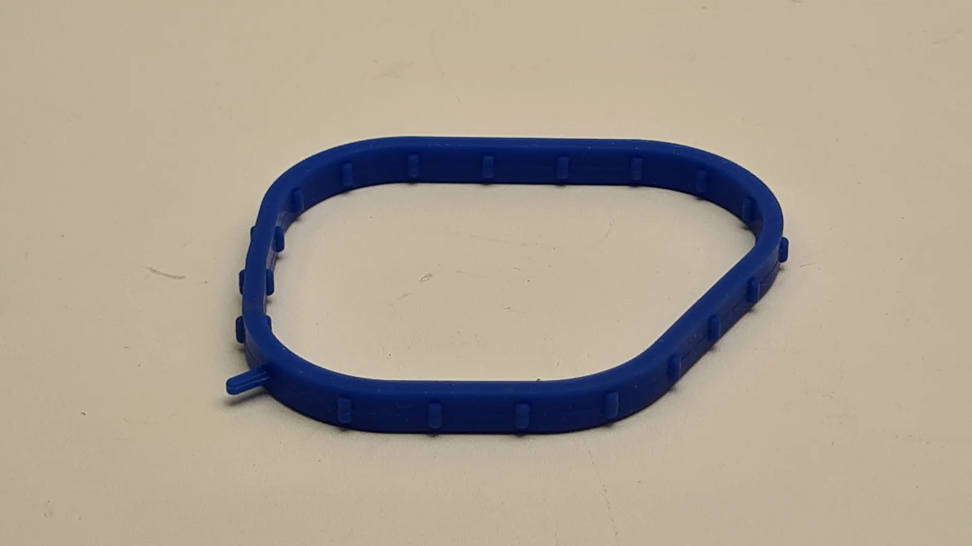 engine-water-housing-sealfor-peugeot-508-2008 (1) واشر ترموستات پژو 2008پوسته خروجي آب